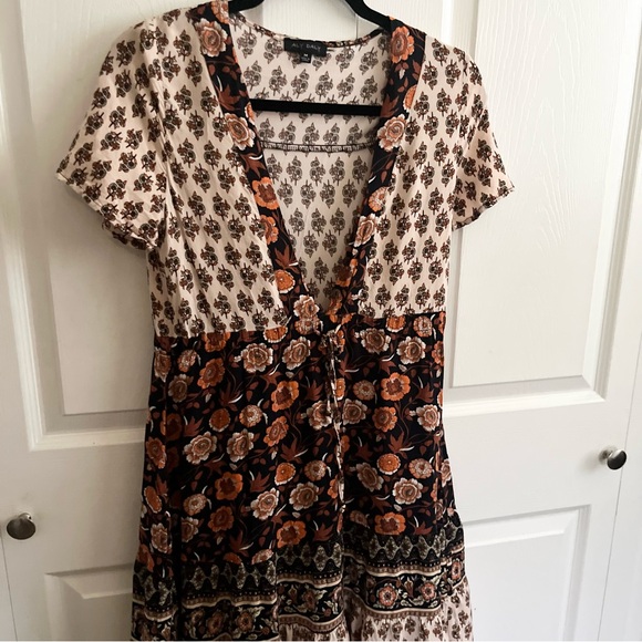 Aly Daly Floral V-Neck Maxi Dress - Picture 2 of 5